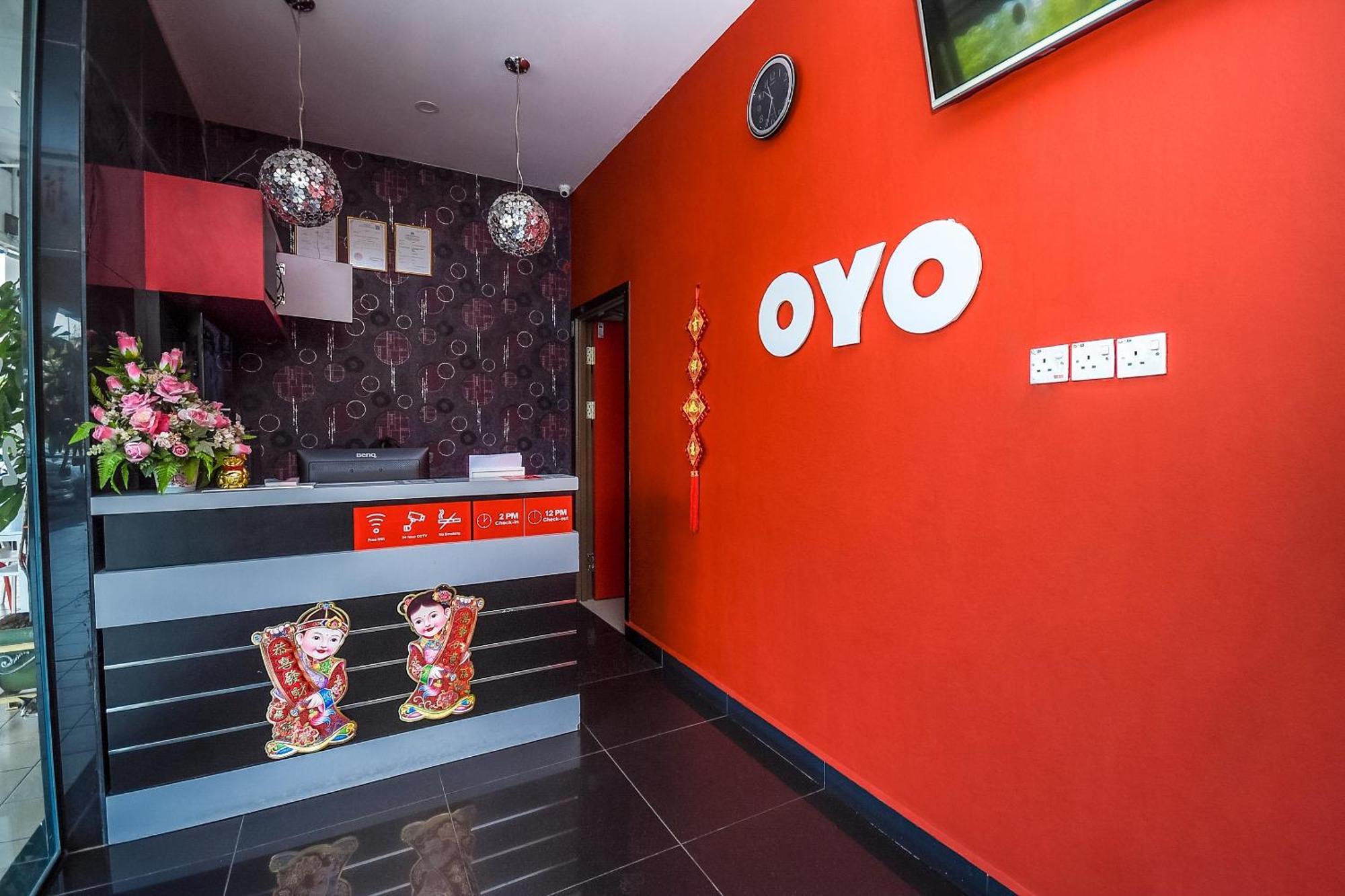 Oyo 89301 Ys Inn 米里 外观 照片