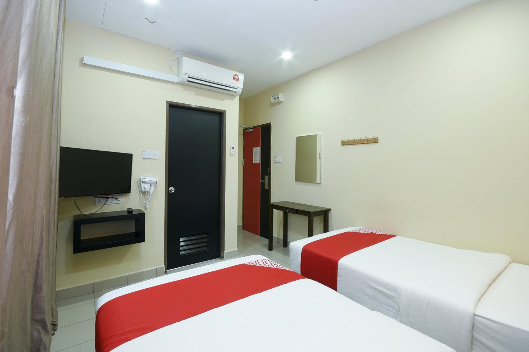 Oyo 89301 Ys Inn 米里 外观 照片